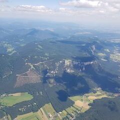 Verortung via Georeferenzierung der Kamera: Aufgenommen in der Nähe von Gemeinde Schrattenbach, 2733, Österreich in 2200 Meter